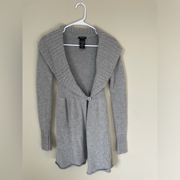Talula Aritzia gray lambswool angora cashmere blend sweater cardigan NWOT XS - Picture 3 of 7